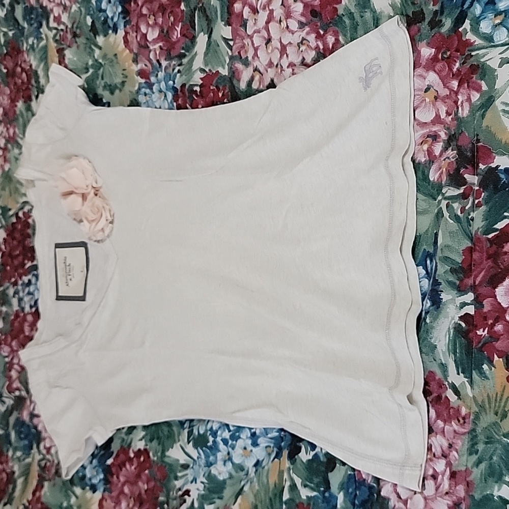 Abercrombie and Fitch top. Size Medium.